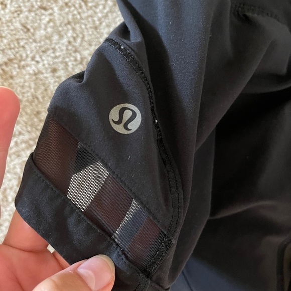 Lululemon Pace perfect shorts size 2 black - Picture 7 of 7